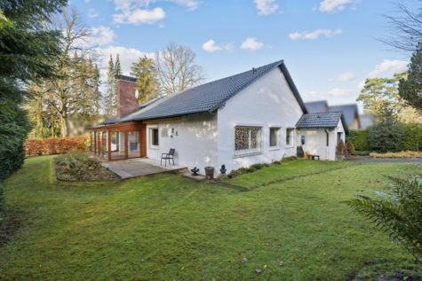 Klassischer Bungalow mit viel Reserve im Dachgeschoss, 21465 Wentorf, Bungalow