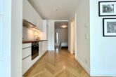 Ideal für Gäste oder Ihr Aupair - Exklusive 4-Zimmer-Wohnung mit Einliegerwohnung, Garten und Stellplatz in begehrter Lage