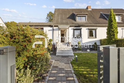 Hamburg-Horn | Charmante Doppelhaushälfte mit modernem Wohnkomfort und liebevoll angelegtem Garten, 22119 Hamburg / Horn, Doppelhaushälfte