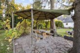 Sitzecke im Garten - Hamburg-Horn | Charmante Doppelhaushälfte mit modernem Wohnkomfort und liebevoll angelegtem Garten