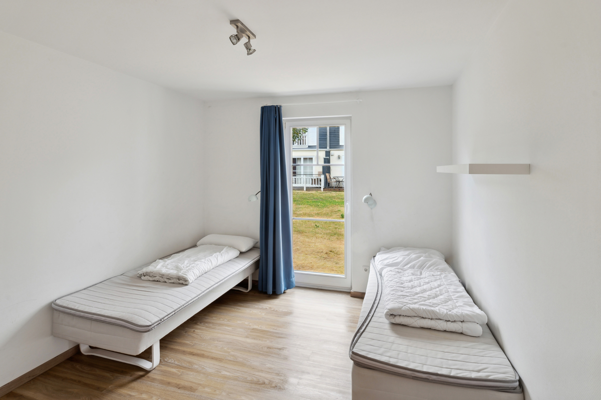 Schlafzimmer II im EG