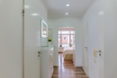 Flur - Modernisierte 3-Zimmer-Wohnung auf Endetage mit großer Loggia und eigenem Stellplatz