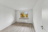 Hamburg - Eidelstedt | Renovierte 3-Zimmer-Wohnung mit großer Loggia - Gut geschnittenes Schlafzimmer