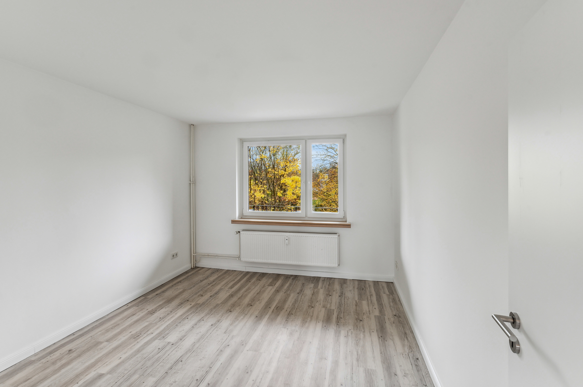 Gut geschnittenes Schlafzimmer
