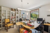 Arbeitszimmer