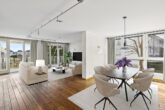 Hamburg - Groß Flottbek | Charmante 3-Zi.-Wohnung im ersten OG in toller Ausstattung wartet auf Sie - Ihr neues Wohnzimmer?
