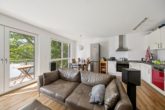 Wohn- und Esszimmer - Hamburg – Schnelsen | Moderne 4-Zimmer-Eigentumswohnung im Neubau in zentraler Lage mit Balkon