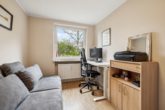 Arbeitszimmer - Hamburg Wellingsbüttel | Moderne Erdgeschosswohnung mit sonniger Terrasse und Tiefgaragenstellplatz