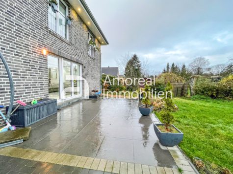 Einziehen und losleben | Neuwertige Doppelhaushälfte: familienfreundlich mit großem Garten, 22415 Hamburg, Doppelhaushälfte