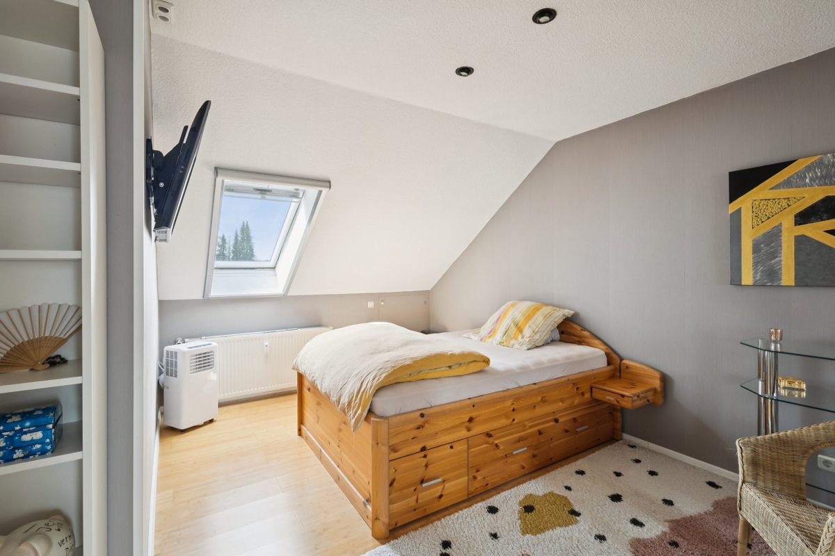 Schlafzimmer im DG