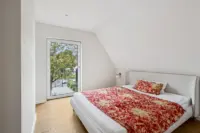 Schlafzimmer (OG)