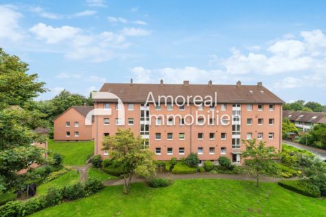 Eckernförde | Traumhafte 3-Zimmer-Wohnung mit Loggia in herrlich ruhiger Lage, 24340 Eckernförde, Etagenwohnung