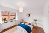 Eckernförde | Traumhafte 3-Zimmer-Wohnung mit Loggia in herrlich ruhiger Lage - Geräumiges Schlafzimmer