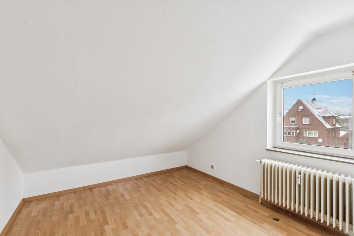 Zimmer 4 im DG