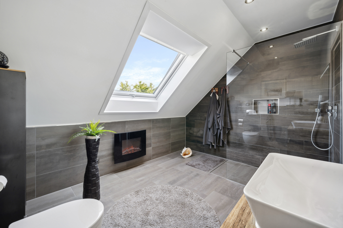 Badezimmer I