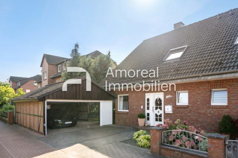 Uetze | Ideal für eine Familie! Schöne 5-Zimmer Doppelhaushälfte mit Carport und sonnigem Garten, 31311 Uetze, Doppelhaushälfte