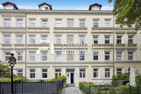 Hamburg Rotherbaum | Stilvolle Eigentumswohnung mit Sauna und Kamin in Toplage am Mittelweg, 20148 Hamburg, Etagenwohnung