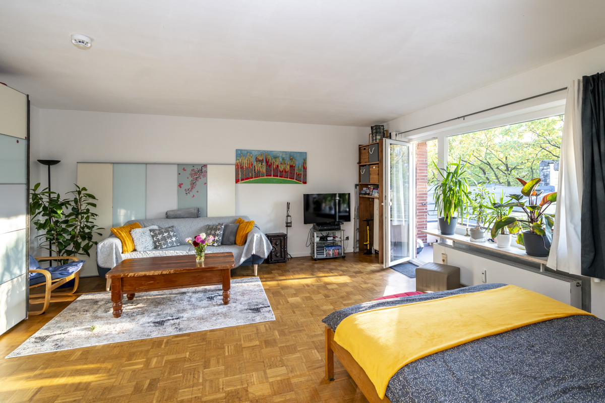 Wohn- und Schlafzimmer