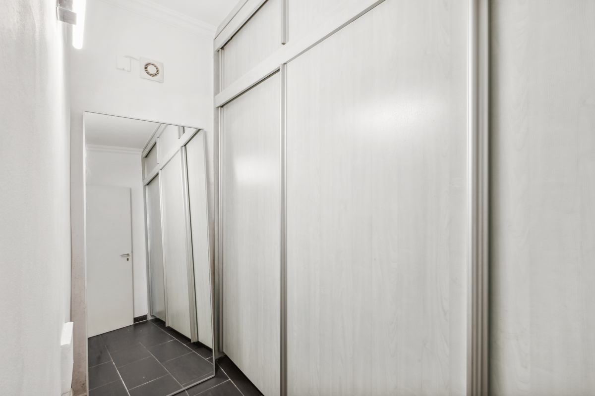 MIt Einbauschrank