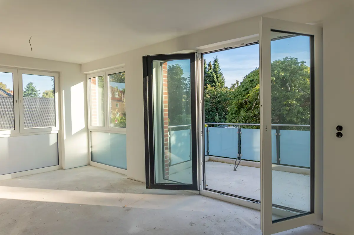 Wohnen und Balkon
