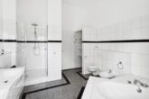 Hamburg - Bahrenfeld | Helles, großzügiges Penthouse mit hochwertiger Ausstattung und vier Terrassen - ... mit sep. Dusche
